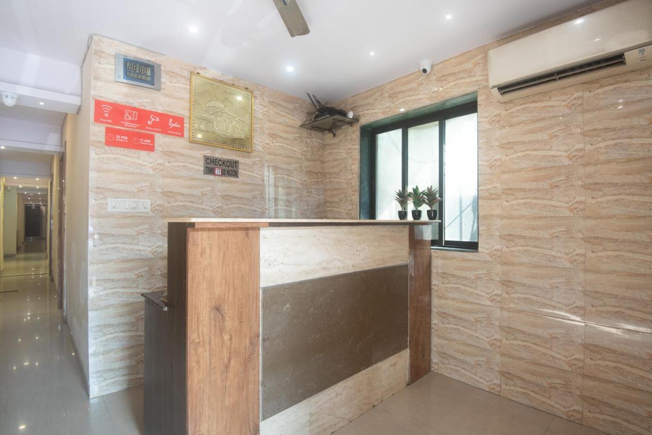 Oyo 49867 Hotel Kalpana Residency ムンバイ エクステリア 写真