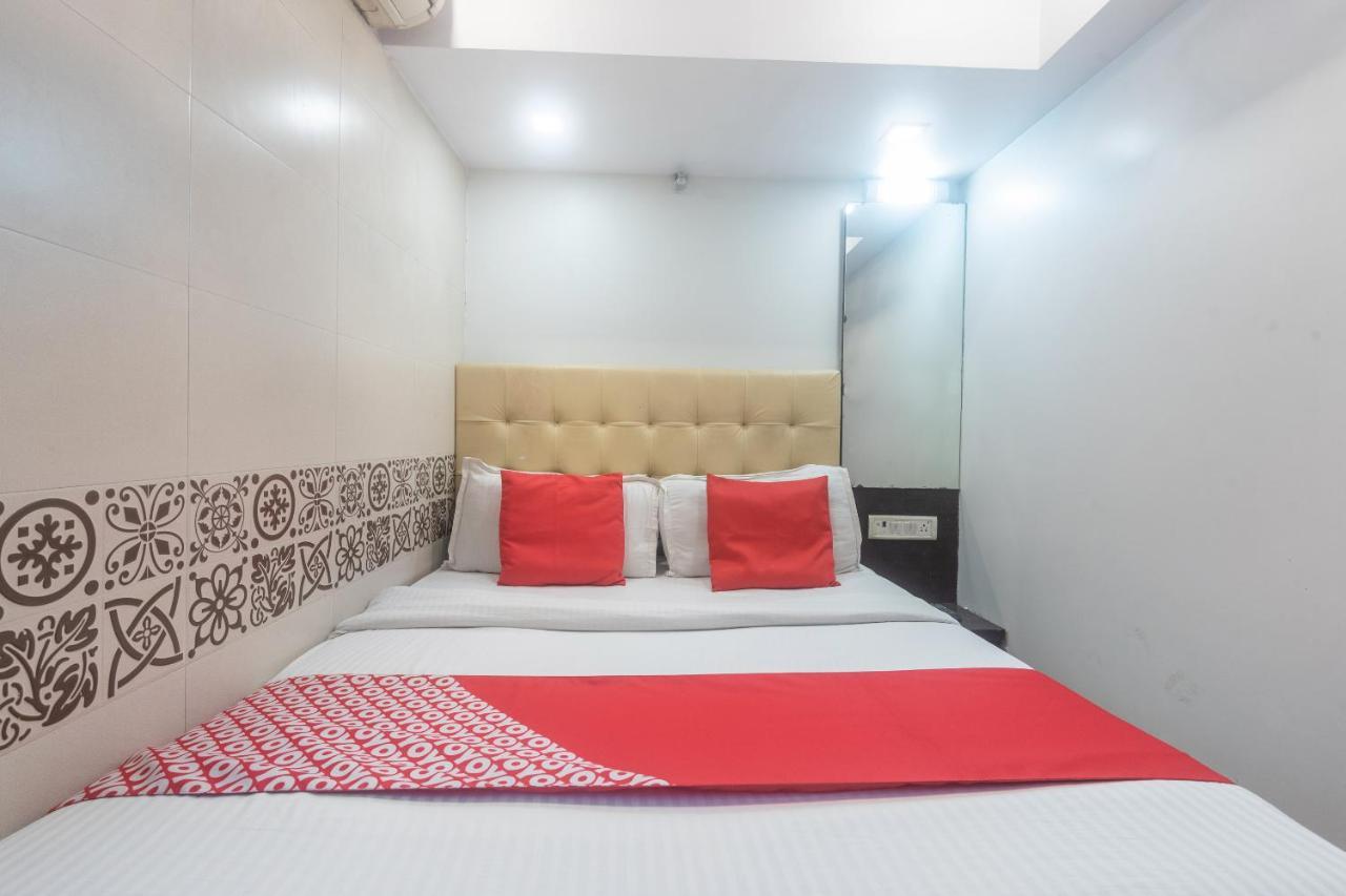 Oyo 49867 Hotel Kalpana Residency ムンバイ エクステリア 写真