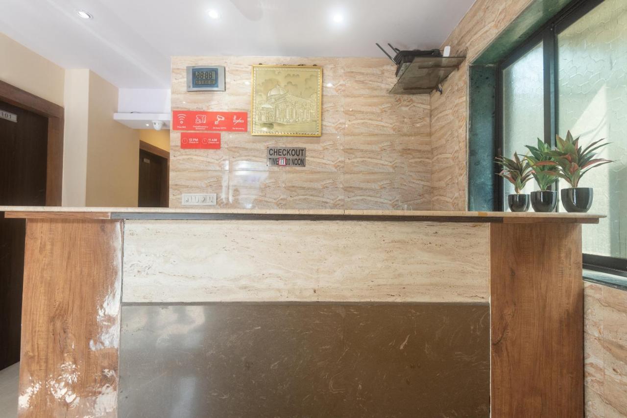 Oyo 49867 Hotel Kalpana Residency ムンバイ エクステリア 写真