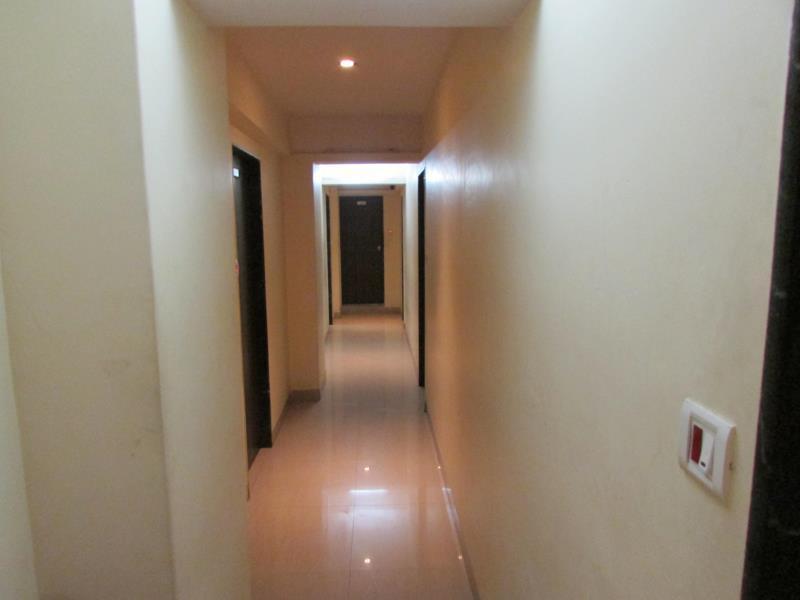 Oyo 49867 Hotel Kalpana Residency ムンバイ エクステリア 写真
