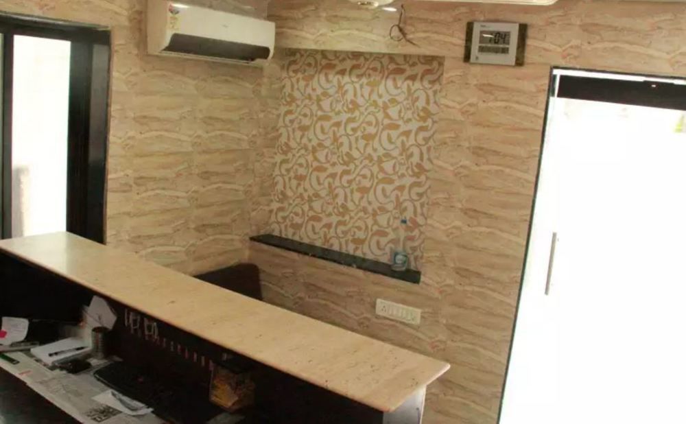 Oyo 49867 Hotel Kalpana Residency ムンバイ エクステリア 写真